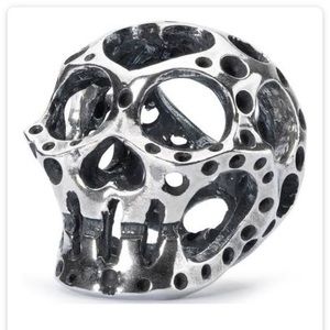 TROLLBEADS SKULL💀